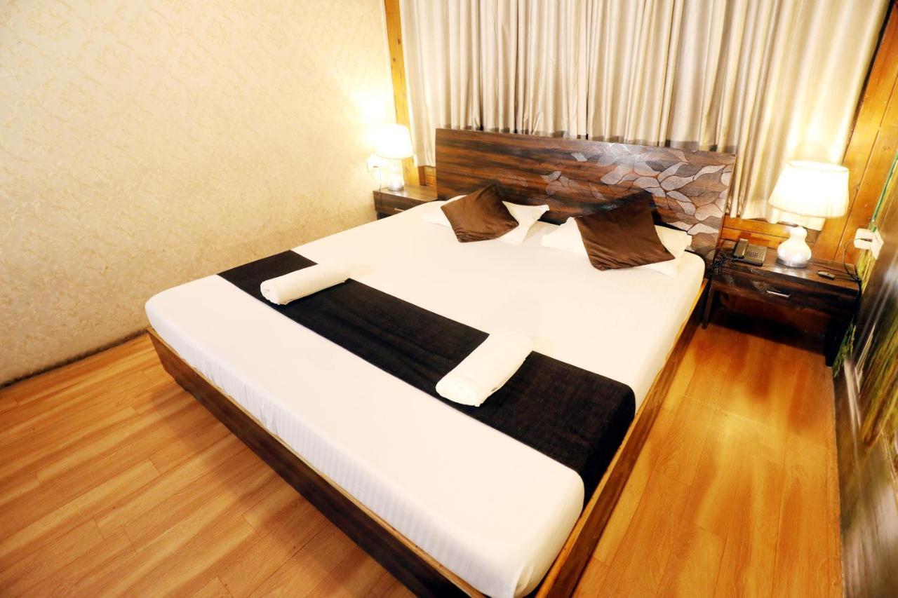 Pali Village Resort Mira-Bhayandar Bagian luar foto