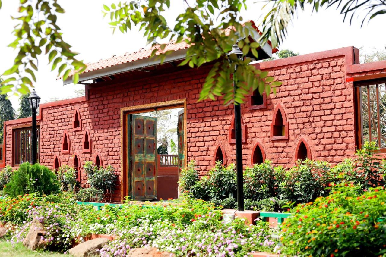 Pali Village Resort Mira-Bhayandar Bagian luar foto