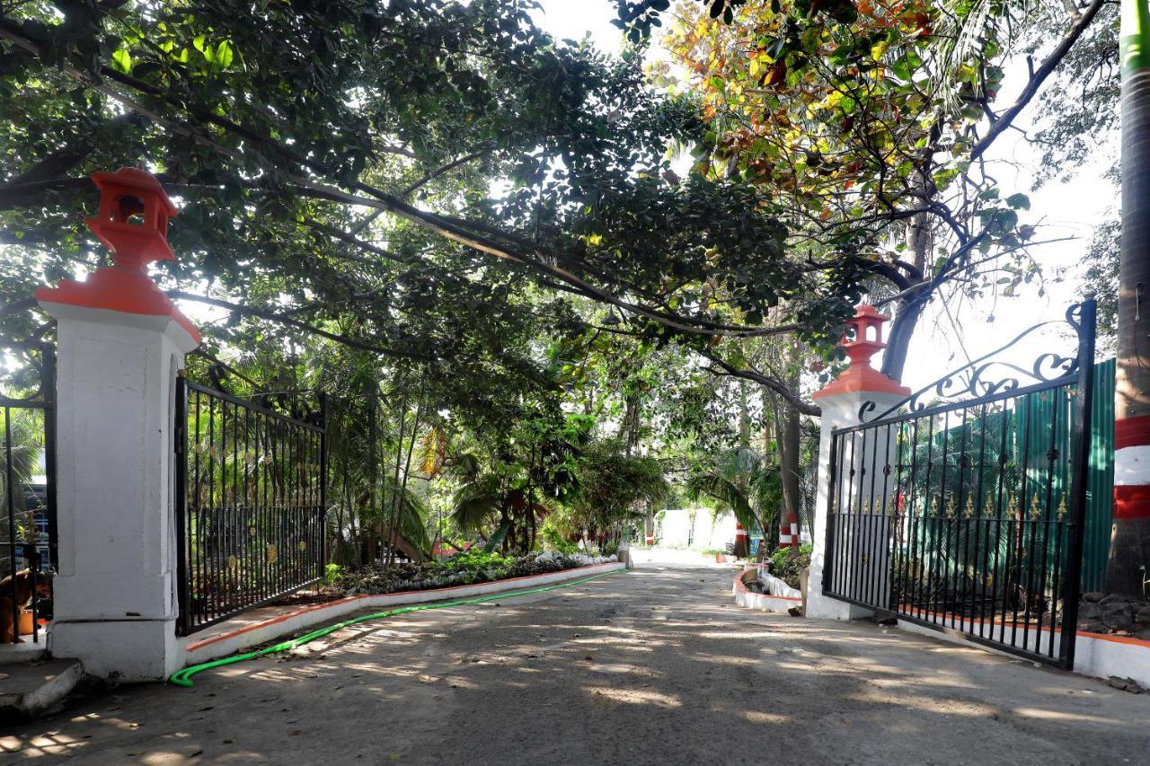 Pali Village Resort Mira-Bhayandar Bagian luar foto